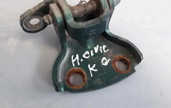 Honda Civic Rear door lower hinge