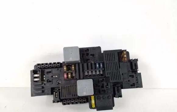 Mercedes-Benz E W213 Fuse module A2139062202