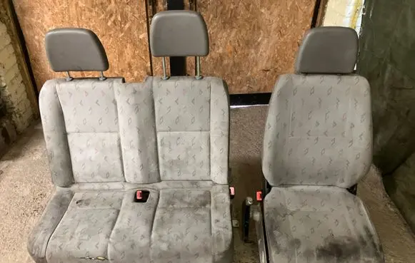 Volkswagen II LT Seat set