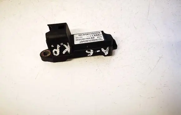Audi A6 S6 C5 4B Airbag deployment crash/impact sensor 4B0959643B