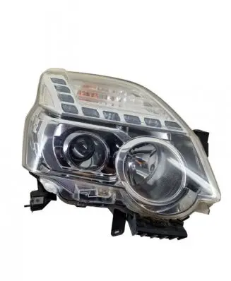 Nissan X-Trail T31 Headlight/headlamp