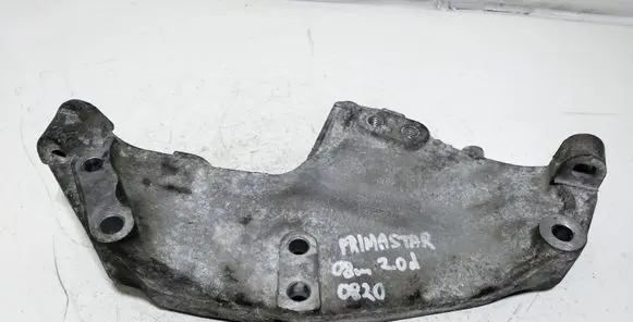Nissan Primastar Engine mounting bracket 8200399938