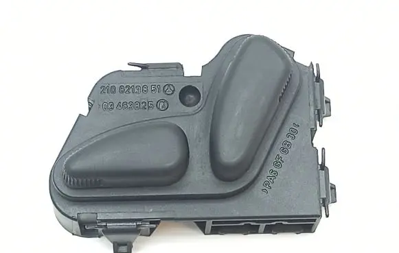 Mercedes-Benz C W203 Seat control switch 2108213851 03463825