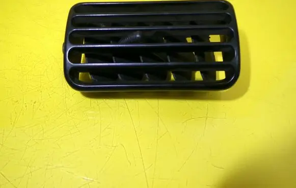 Suzuki Jimny Dashboard side air vent grill/cover trim 73612-81ARO