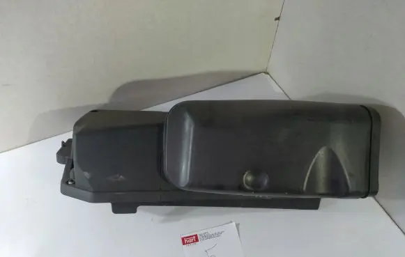 BMW 5 E60 E61 Air filter box cover 7787254