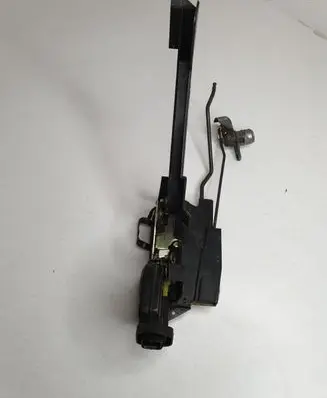 Hyundai Terracan Front door lock