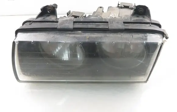 BMW 3 E36 Headlight/headlamp 8363499