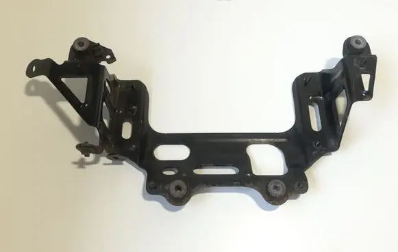 Audi A8 S8 D4 4H Pneumatic air compressor holding bracket 2310