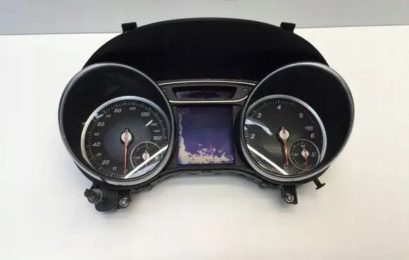 Mercedes-Benz GLA W156 Speedometer (instrument cluster) A1569004903