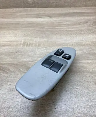 Nissan Almera Tino Electric window control switch 80961BU200