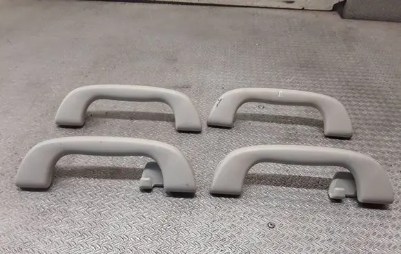 Mazda 6 A set of handles for the ceiling 