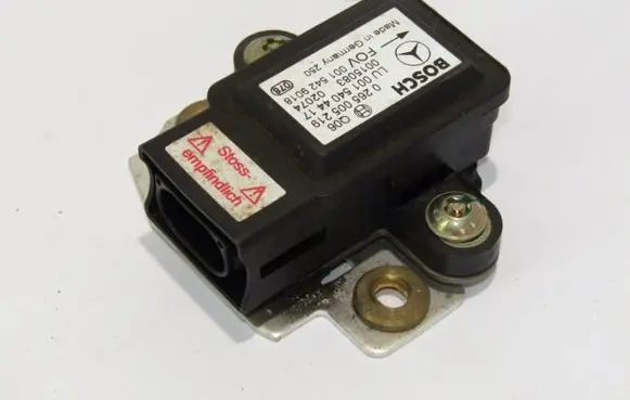 Sensor