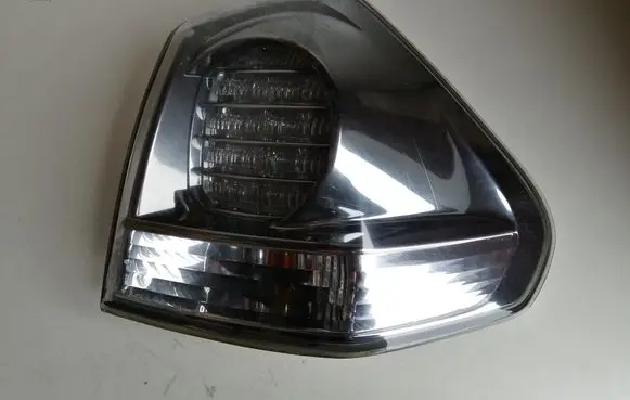 Lexus RX 330 - 350 - 400H Rear/tail lights