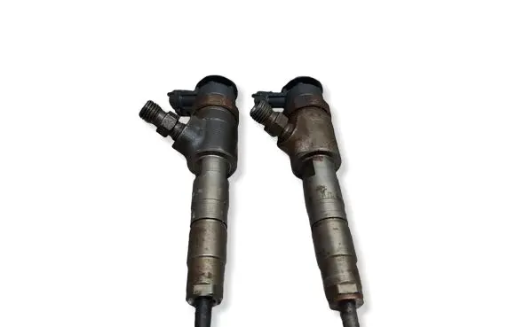 Peugeot 208 I Fuel injector S27624884 0445110340