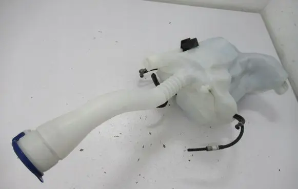 Peugeot 5008 Lamp washer fluid tank 