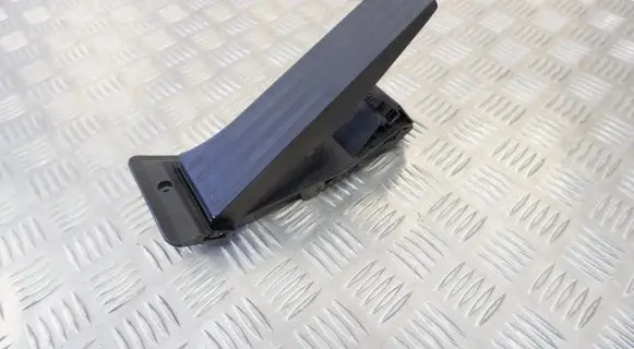 BMW 5 F10 F11 Accelerator throttle pedal 6858574
