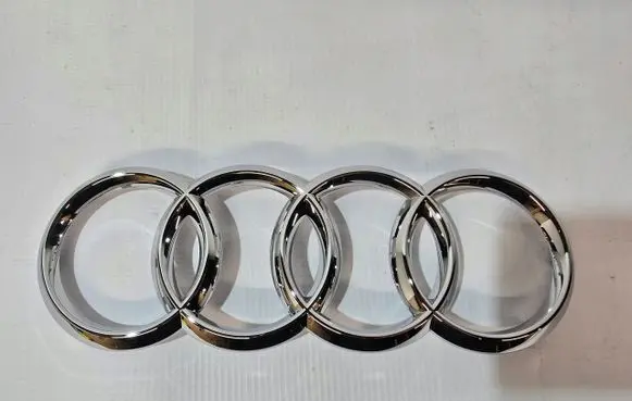 Audi e-tron Manufacturer badge logo/emblem 4KE853605