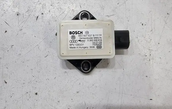 Audi A6 S6 C6 4F ESP acceleration yaw rate sensor 8E0907637B