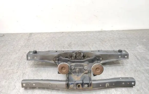 Suzuki Grand Vitara II Top upper radiator support slam panel