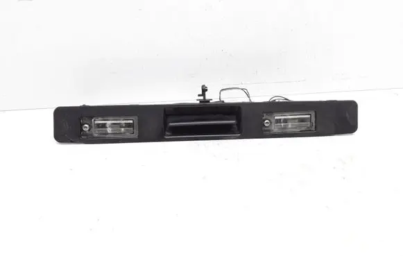 Volvo XC70 Trunk door license plate light bar 9203101