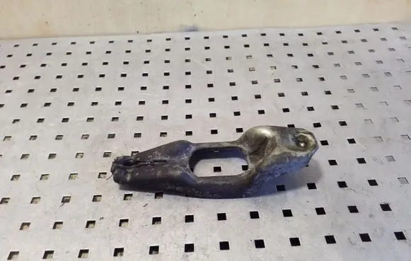 Audi A6 S6 C4 4A Clutch release arm fork 012141719B