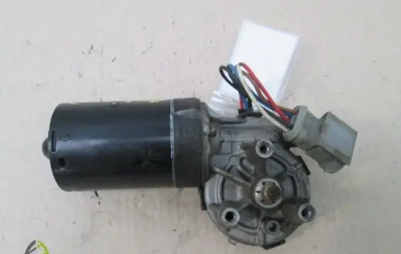 Renault Scenic I Front wiper linkage and motor