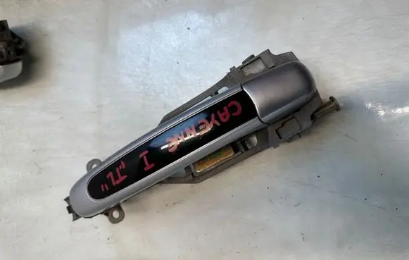 Porsche Cayenne (9PA) Rear door exterior handle 312