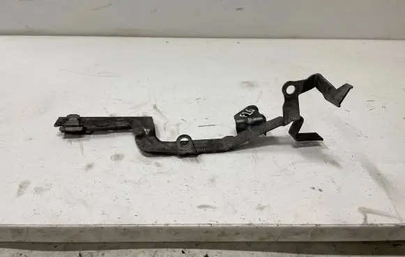 BMW X4 F26 Other engine bay part 8570115