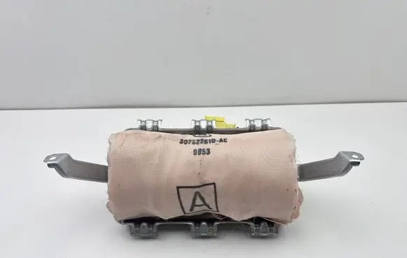Toyota Auris E180 Passenger airbag 307822520 052173