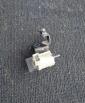 Hyundai Santa Fe Turbo solenoid valve 351202A450 12T196