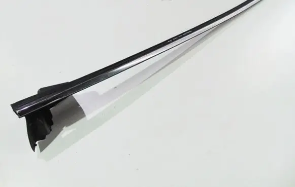 Ford Focus Front door glass trim molding 