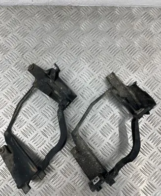 BMW 5 E60 E61 Headlight/headlamp mounting bracket 15873700