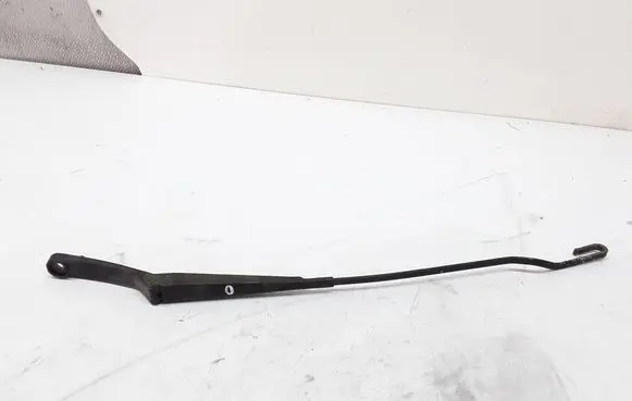 Volkswagen Transporter - Caravelle T4 Front wiper blade arm