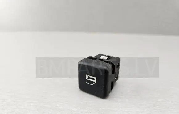 BMW 5 E39 Central locking switch button 8360828 61318360828