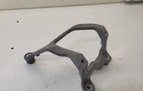 Ram 1500 Oil filter mounting bracket 68304039AC 63325