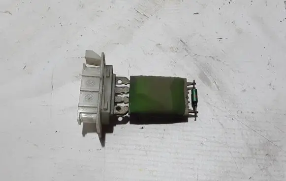 Volkswagen Caddy Heater blower motor/fan resistor 1K0959263A