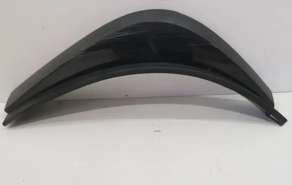 Volvo V60 Front bumper lip 84086642