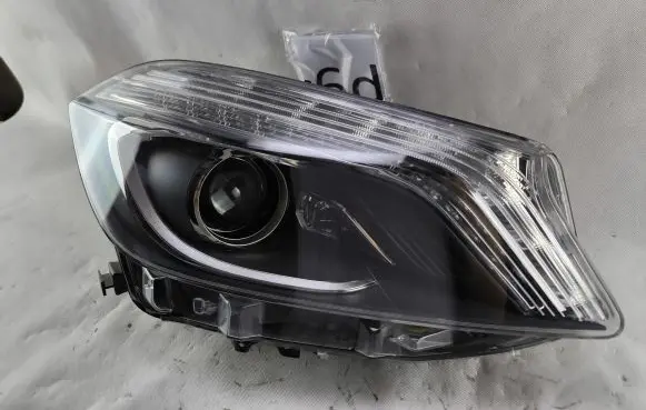 Mercedes-Benz A W168 Headlight/headlamp A1768200661