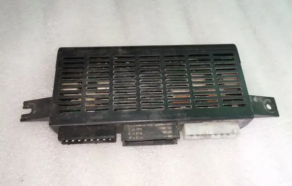 BMW 5 E39 Light module LCM 8386208