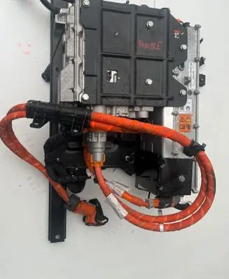Alfa Romeo Tonale Hybrid / electric car battery 