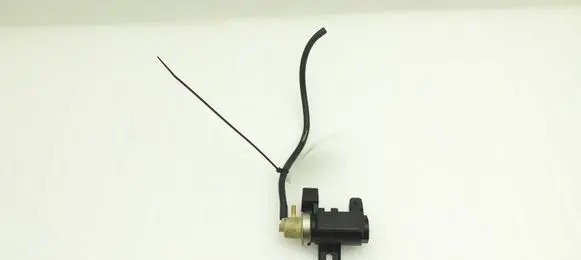 BMW Z4 E89 Turbo solenoid valve 7595374