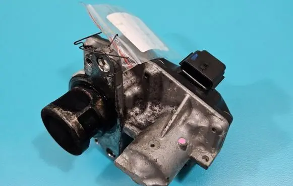 Nissan X-Trail T32 EGR valve 8201061904 IMPRK1430169