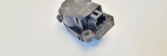 Renault Master II Air flap motor/actuator 41047324
