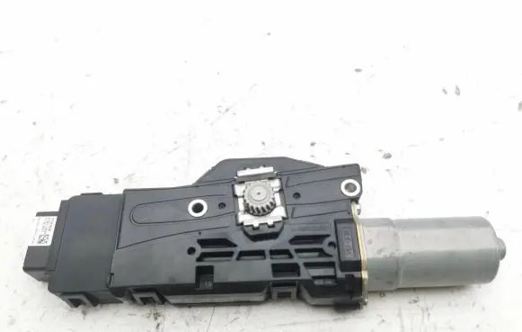 Mercedes-Benz EQA Sunroof motor/actuator A2479061605 A2479011902