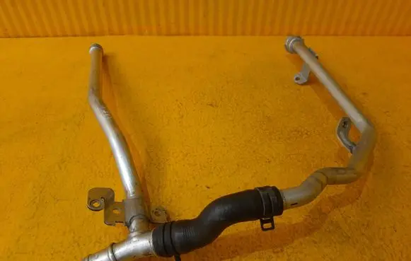 Porsche Panamera (970) Engine coolant pipe/hose 94810606921 97010604504