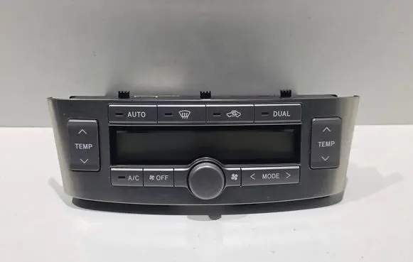 Toyota Avensis T250 Climate control unit 5590205050