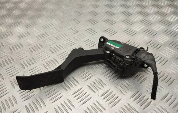 Volkswagen Transporter - Caravelle T5 Accelerator throttle pedal 7E1721503C