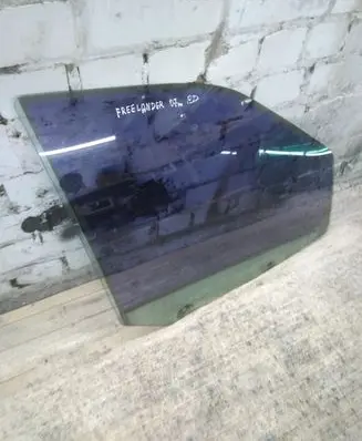 Land Rover Freelander 2 - LR2 Front door window glass four-door