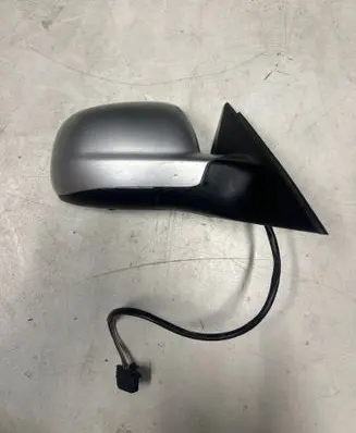 Volkswagen PASSAT B5.5 Front door electric wing mirror E1020514