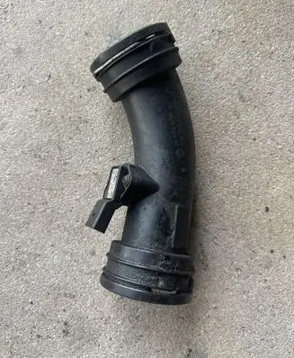 Intercooler hose/pipe